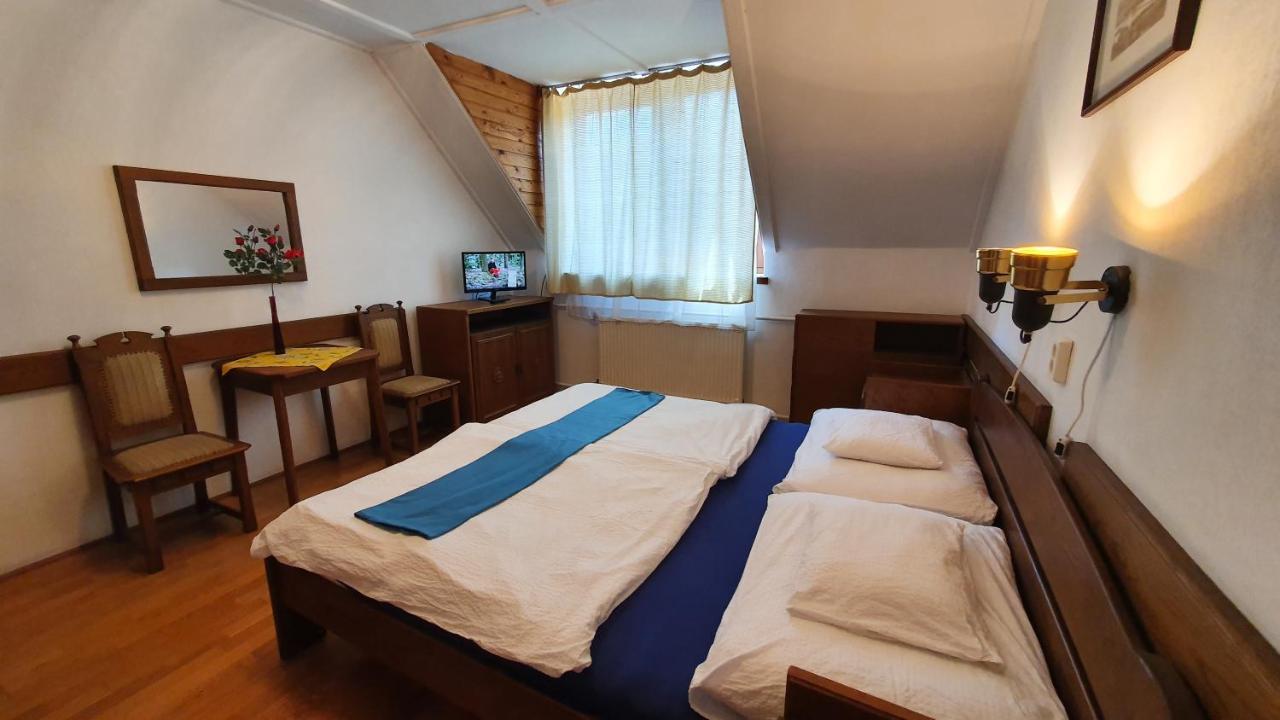 Harmonia Apartmanhaz بالاتوليلّي المظهر الخارجي الصورة