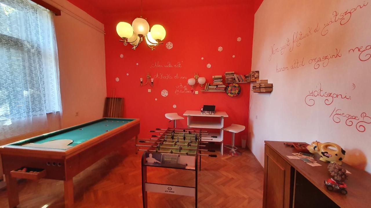 Harmonia Apartmanhaz بالاتوليلّي المظهر الخارجي الصورة